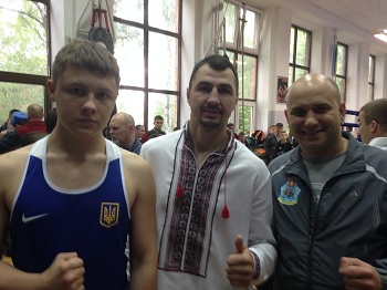 Ярослав Сиюшов победил в ринге, где учились Владимир Кличко и Виктор Постол фото