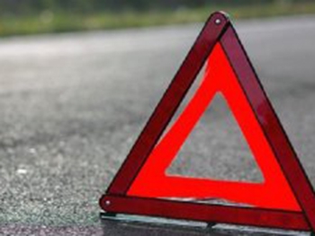 Очередное ДТП под Кирилловкой: на встречку выехал грузовик с хлебом фото