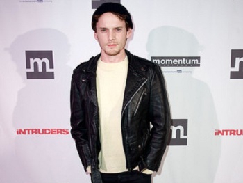 Гибель актера Антона Ельчина создала серьезные неприятности бренду Fiat Chrysler фото