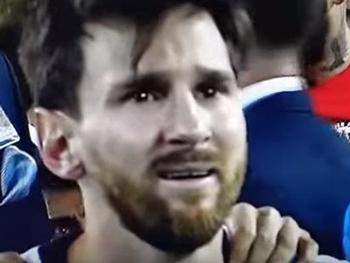 Опубликовано видео, как Месси промахнулся и разрыдался  фото