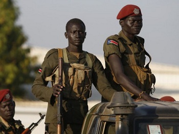 Более 270 человек погибли в ходе вооруженного конфликта в Южном Судане фото
