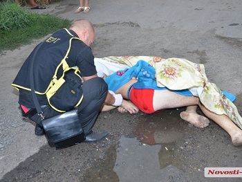 В Николаевской области полицейские забили до смерти мужчину (ФОТО 18+) фото