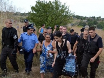 ОБСЕ призвало не допустить насилия над ромами фото
