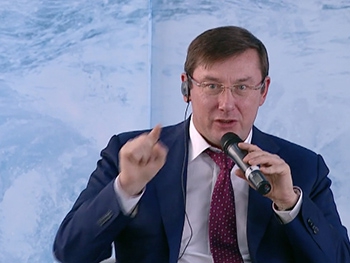 Луценко и Найем: большие разборки на маленьком YES фото