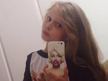 10-летняя дочь Фреймут пыталась соблазнить судей шоу Танцуют все  фото