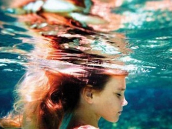 Материал, позволяющий дышать под водой, создали ученые фото