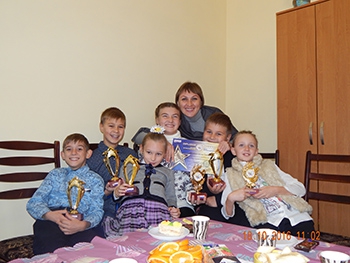 Артисты театра миниатюр Премьера стали Звездами украинской сцены фото