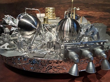 ЕКА признало, что Скиапарелли разбился о поверхность Марса фото