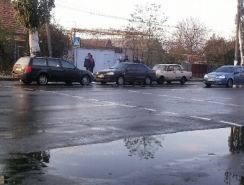 Очередное ДТП на Ломоносова  фото