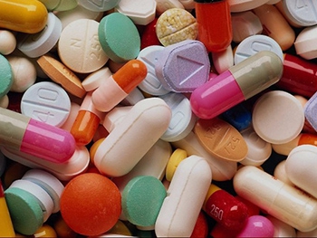 Популярные таблетки от простуды запрещены в Украине фото