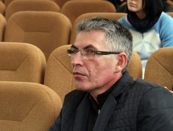 Депутаты на сессии уволили директора КП Чистота Владимира Морозовского фото