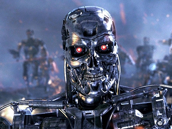 Первое нападение робота на человека произошло в Китае фото