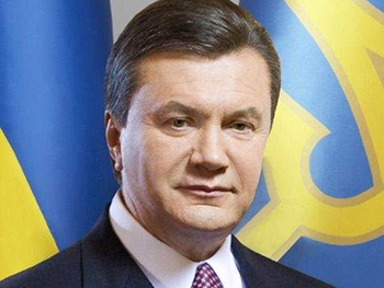 Януковича допросят в режиме видеоконференции фото