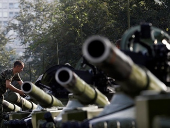 Украина вошла в десятку главных экспортеров оружия фото