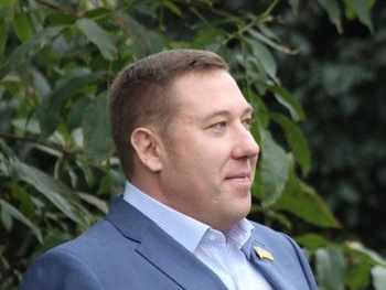 Сам гол как сокол: у 82-летней матери нардепа нашли недвижимости на 36 млн фото