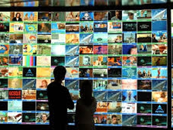 С 1 января все украинские телеканалы станут платными фото