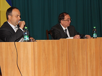 В педуниверситете с утра выбирают ректора фото