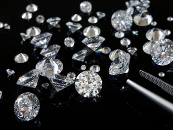 Ученые выяснили место, где формируются самые крупные и чистые алмазы фото