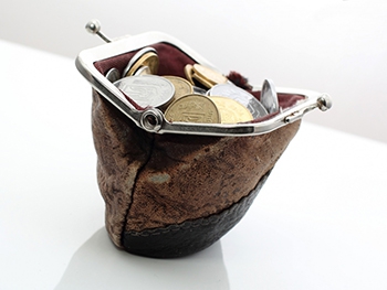 Украинские города встречают Новый год без бюджетов фото