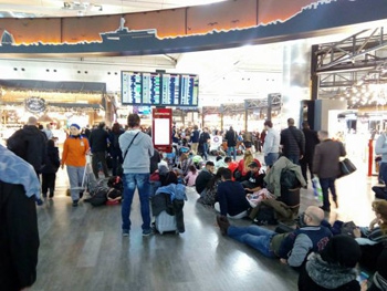 Жительница Мелитополя поделилась впечатлениями из запертого непогодой аэропорта Стамбула  фото