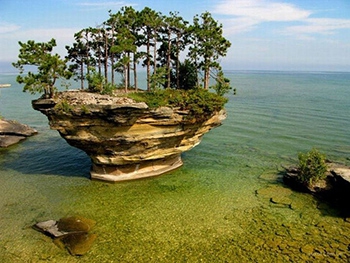 Гигантское древнее озеро спасло Землю фото