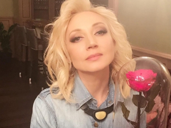 Команда в сборе: Кристина Орбакайте отдыхает со всеми детьми в Америке фото