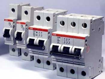 Очень качественные и не очень дорогие электровыключатели и розетки фото