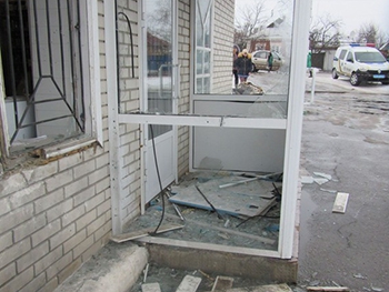 Житель Запорожской области кинул в магазин гранату фото
