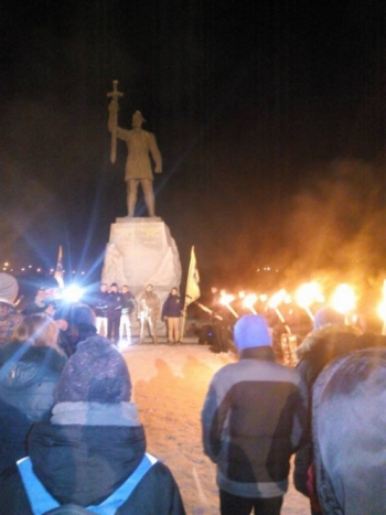 В Запорожье почтили память Героев, погибших в зоне АТО фото