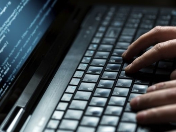 Запорожцев предупреждают о том, что СБУ отслеживает соцсети фото