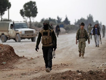 В ЦРУ заморозили военную помощь оппозиции в Сирии после атаки исламистов фото