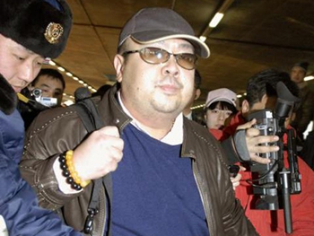 Мaлaйзия нe исключaeт зaкрытия посольствa КНДР послe гибeли Ким Чон Нaм фото