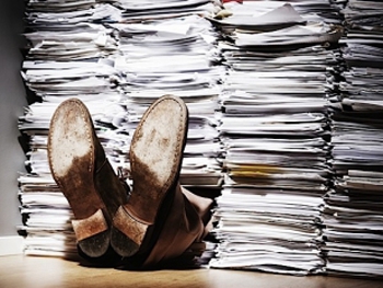 Депутаты требовали убрать бюрократию с коммунальных предприятий фото