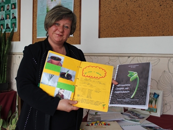 Вартовi довкiлля изучали витаминные грядки на мелитопольских подоконниках (добавлено видео) фото