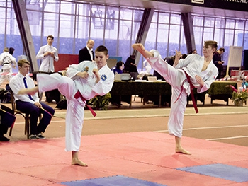 Таэквондисты КСЕ Легион среди лучших на чемпионате области фото