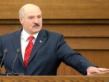 Лукашенко: Я не позволю в Беларуси повторить украинский сценарий фото
