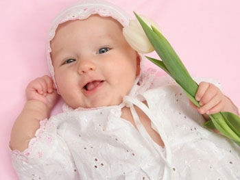 Тютелька в тютельку: в Мелитополе рождаемость сравнялась со смертностью фото