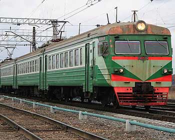 Приднепровская железная дорога обещает скорое подорожание билетов на электропоезда фото