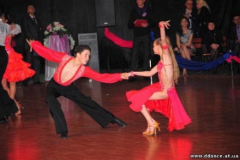 В Мелитополе прошел всеукраинский турнир по спортивным бальным танцам фото