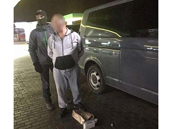 Руководитель подразделения Нацполиции пойман на крупной взятке фото