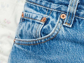 Зачем нужен крошечный карман на джинсах? фото