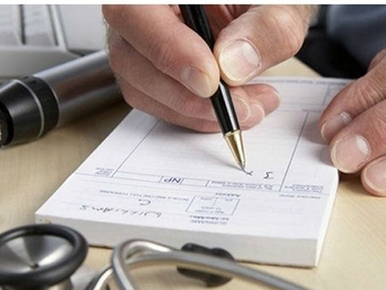 Мелитопольские врачи выписали уже две тысячи рецептов на доступные лекарства фото