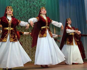 Гузель Къырым приглашает мелитопольцев  на бесплатный концерт фото