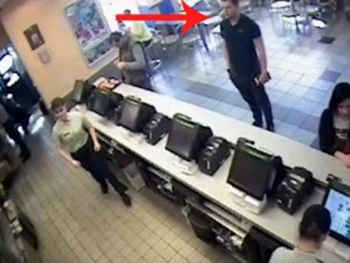 В киевском McDonalds мужчина убил посетителя из-за замечания фото