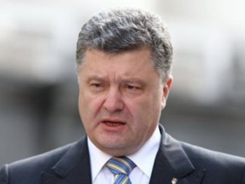 Порошенко внес в Раду законопроект о развитии инклюзивного образования фото