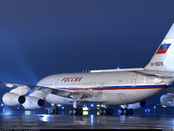 СМИ: правительственный самолет России с Лавровым на борту устроил инцидент в небе над Эстонией фото