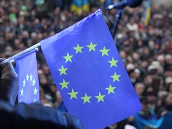 Безвиз для Украины одобрен советом ЕС фото