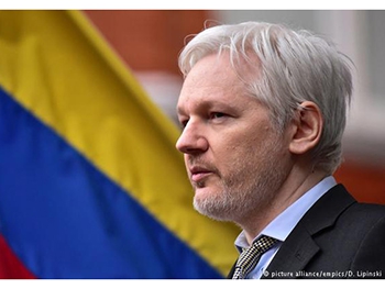 Прокуратура Швеции закрыла дело против Ассанжа по подозрению в изнасиловании фото