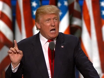 Трамп может нанести удар по Северной Корее, чтобы избежать импичмента фото