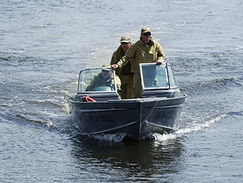 В Запорожской области набирают инспекторов рыбоохраны фото